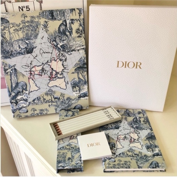Dior Around The World Limited Edition Notebook Set - Picture 7 of 8
